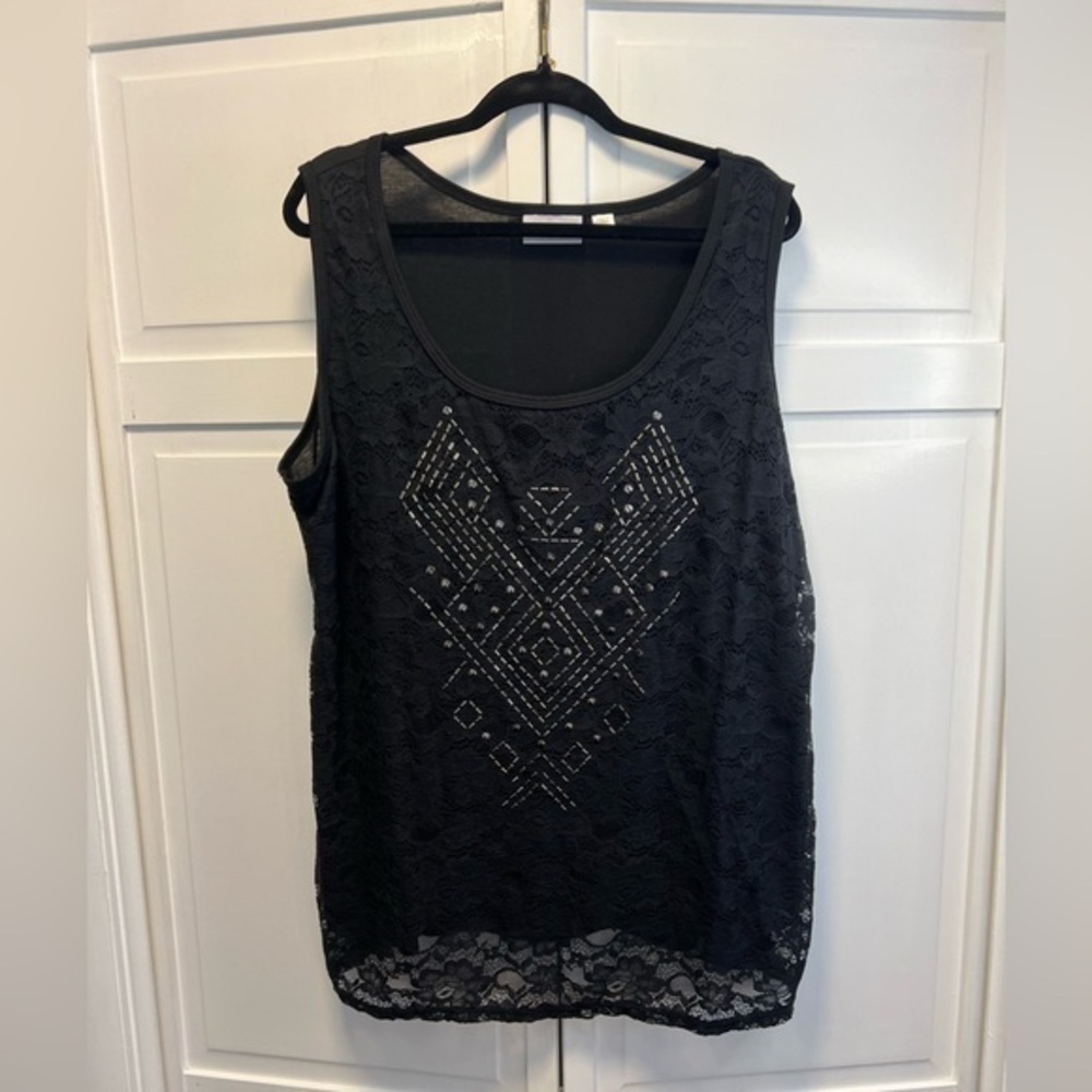 Avenue Tank Top With Lace Front And Embellishment Size Women’s 18/20 Color Black